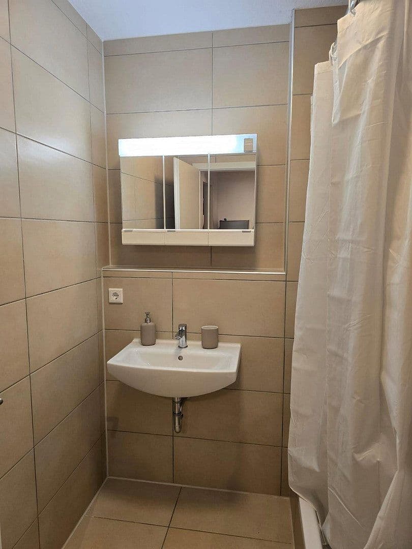 1 bedroom flat to rent, 35 m², Sonnenstraße 7, Fürth, Bavaria 1 bedroom flat to rent, 35 m², Sonnenstraße 7, Fürth, Bavaria