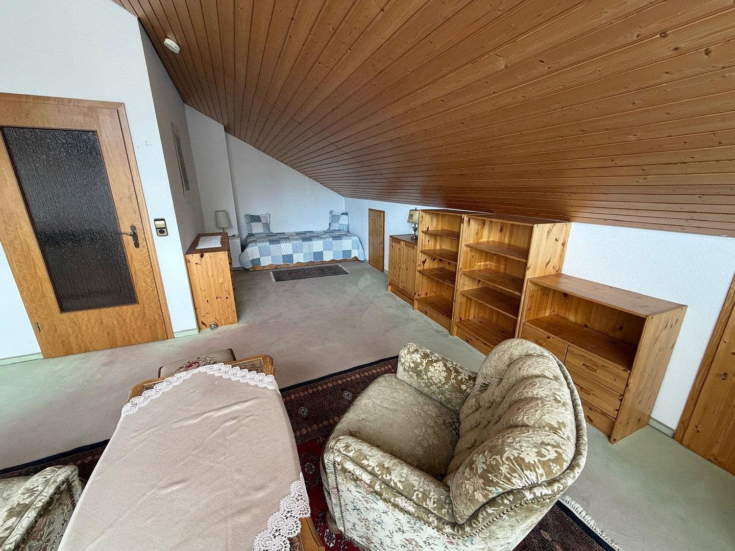 house to rent, 240 m², Peter-Parlerstraße 6, Sindelfingen, Baden-Württemberg house to rent, 240 m², Peter-Parlerstraße 6, Sindelfingen, Baden-Württemberg