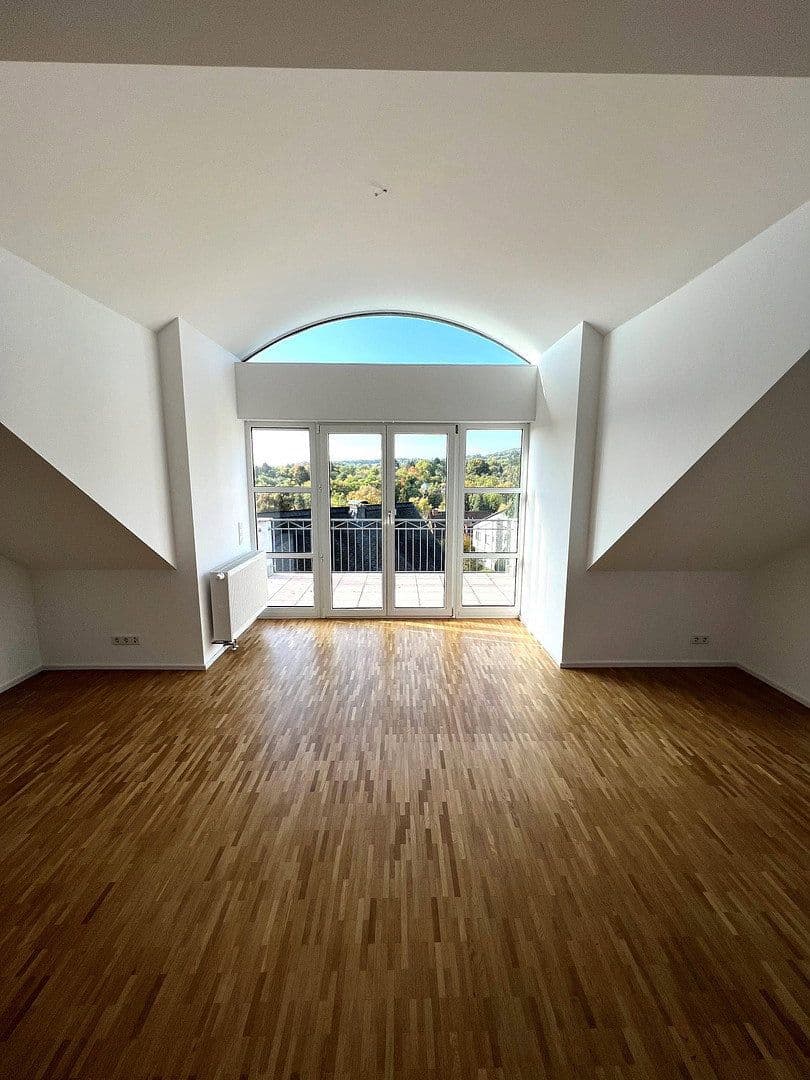 3 bedroom flat to rent, 88 m², Kronthaler Weg 11, Kronberg im Taunus, Hesse 3 bedroom flat to rent, 88 m², Kronthaler Weg 11, Kronberg im Taunus, Hesse