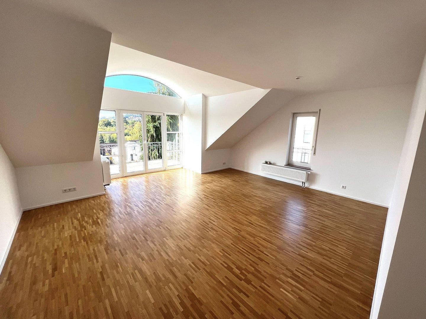 3 bedroom flat to rent, 88 m², Kronthaler Weg 11, Kronberg im Taunus, Hesse 3 bedroom flat to rent, 88 m², Kronthaler Weg 11, Kronberg im Taunus, Hesse