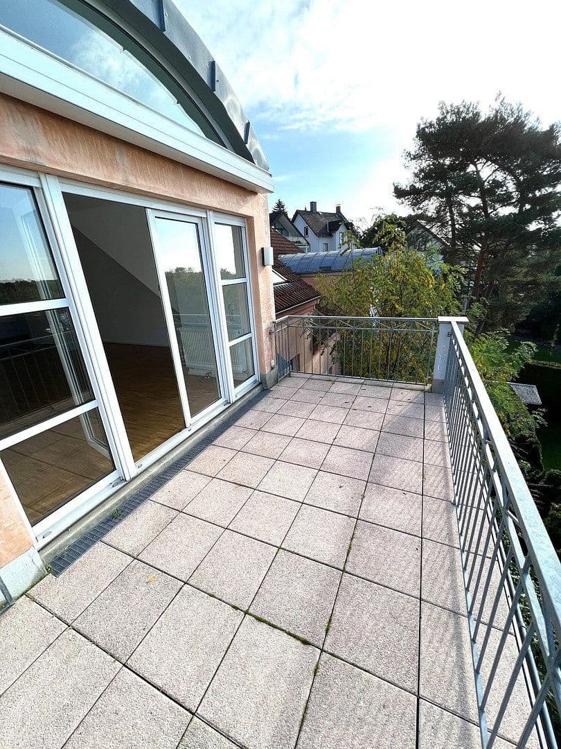 3 bedroom flat to rent, 88 m², Kronthaler Weg 11, Kronberg im Taunus, Hesse 3 bedroom flat to rent, 88 m², Kronthaler Weg 11, Kronberg im Taunus, Hesse