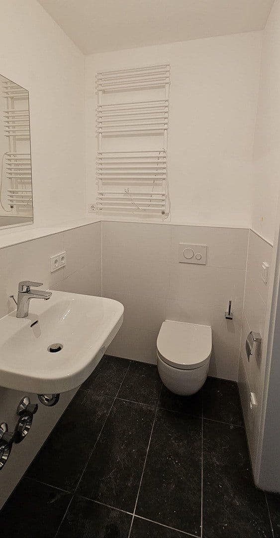 1 bedroom flat to rent, 42 m², Tunnelstraße 94, Augsburg, Bavaria 1 bedroom flat to rent, 42 m², Tunnelstraße 94, Augsburg, Bavaria