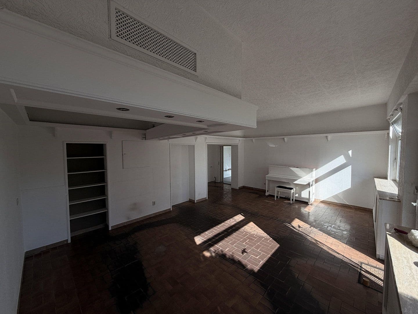 house for sale, 90 m², Am Forsthaus Gravenbruch 24a, Neu-Isenburg, Hesse house for sale, 90 m², Am Forsthaus Gravenbruch 24a, Neu-Isenburg, Hesse