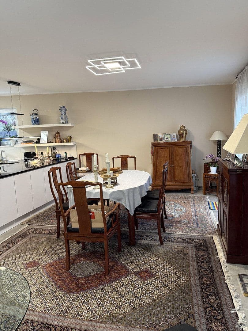 3 bedroom flat to rent, 104 m², Leichlingerstr. 1d, Leichlingen, North Rhine-Westphalia 3 bedroom flat to rent, 104 m², Leichlingerstr. 1d, Leichlingen, North Rhine-Westphalia