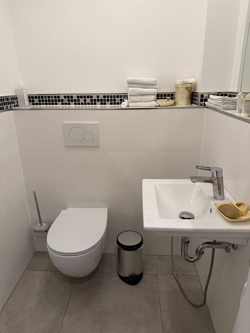 3 bedroom flat to rent, 104 m², Leichlingerstr. 1d, Leichlingen, North Rhine-Westphalia 3 bedroom flat to rent, 104 m², Leichlingerstr. 1d, Leichlingen, North Rhine-Westphalia