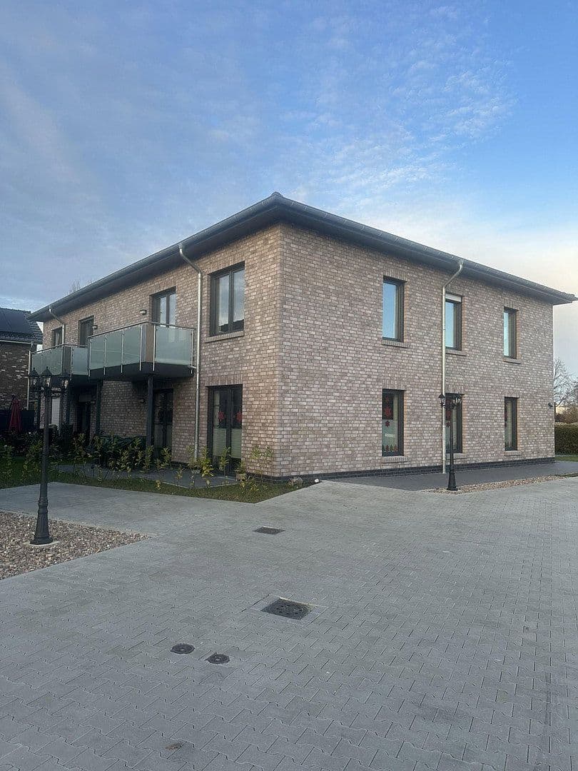 5 bedroom flat to rent, 92 m², Bahnweg 1b, Barßel, Lower Saxony 5 bedroom flat to rent, 92 m², Bahnweg 1b, Barßel, Lower Saxony