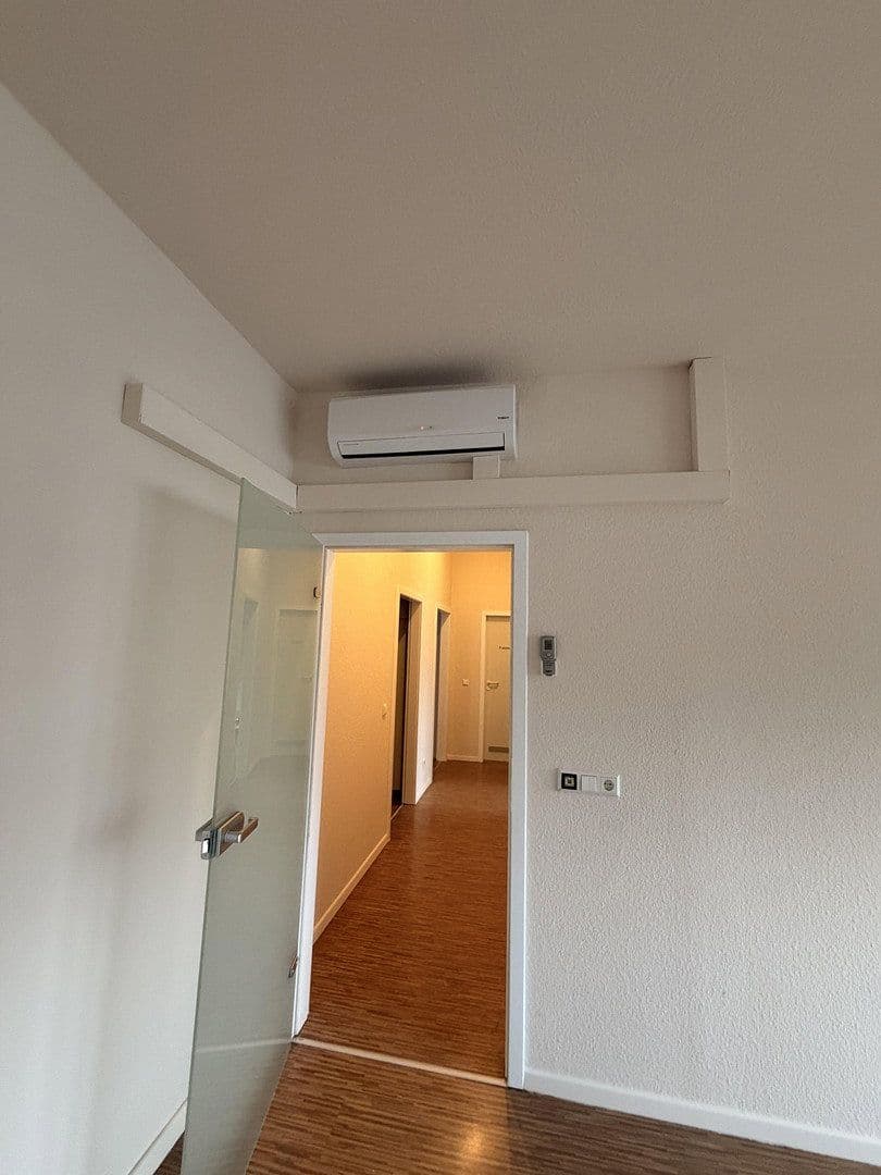 office to rent, 110 m², Austraße 17, Öhringen, Baden-Württemberg office to rent, 110 m², Austraße 17, Öhringen, Baden-Württemberg