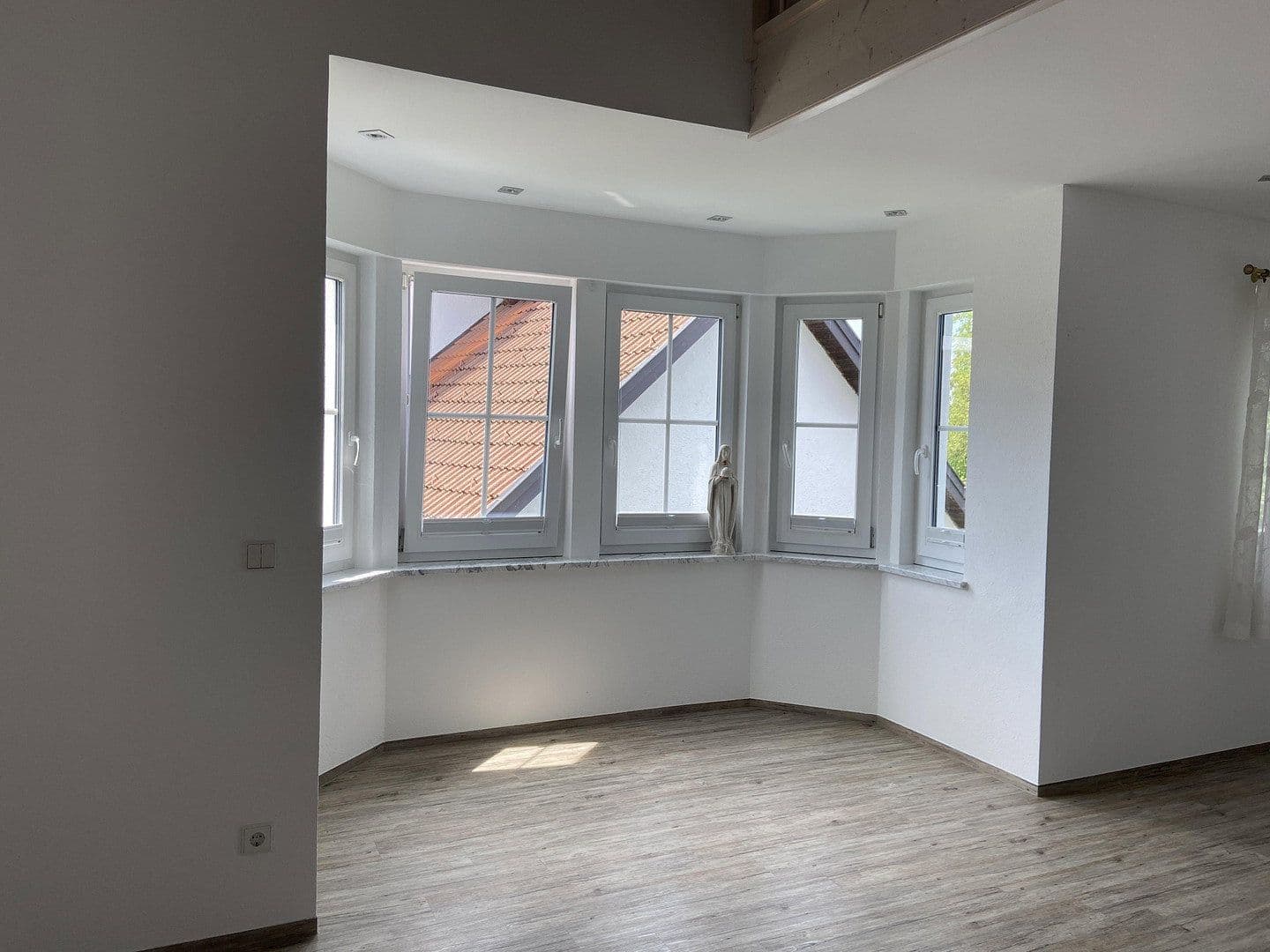 3 bedroom with open-plan kitchen flat to rent, 150 m², Weiler-Simmerberg, Bavaria 3 bedroom with open-plan kitchen flat to rent, 150 m², Weiler-Simmerberg, Bavaria