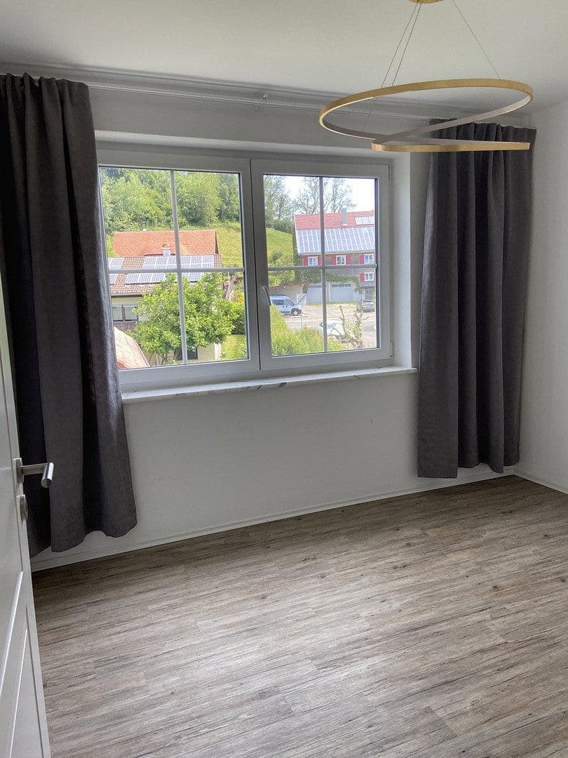 3 bedroom with open-plan kitchen flat to rent, 150 m², Weiler-Simmerberg, Bavaria 3 bedroom with open-plan kitchen flat to rent, 150 m², Weiler-Simmerberg, Bavaria