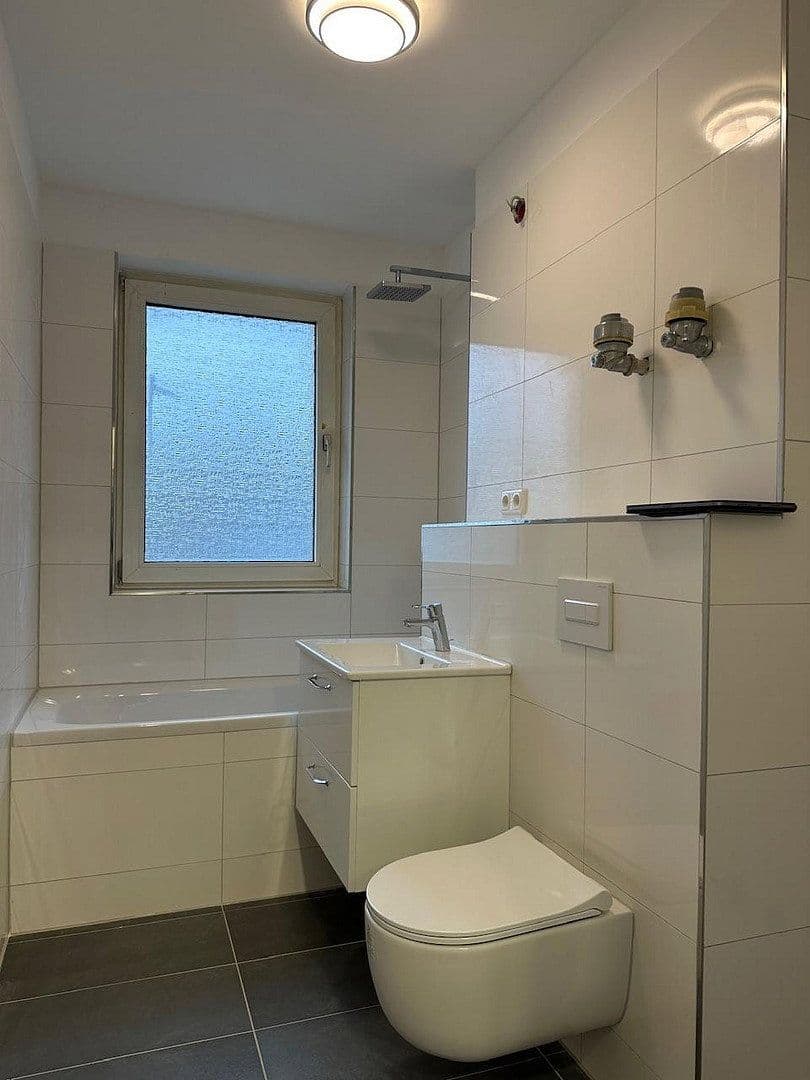 3 bedroom flat for sale, 69 m², Schöneberger Str. 9, Berlin, Berlin 3 bedroom flat for sale, 69 m², Schöneberger Str. 9, Berlin, Berlin