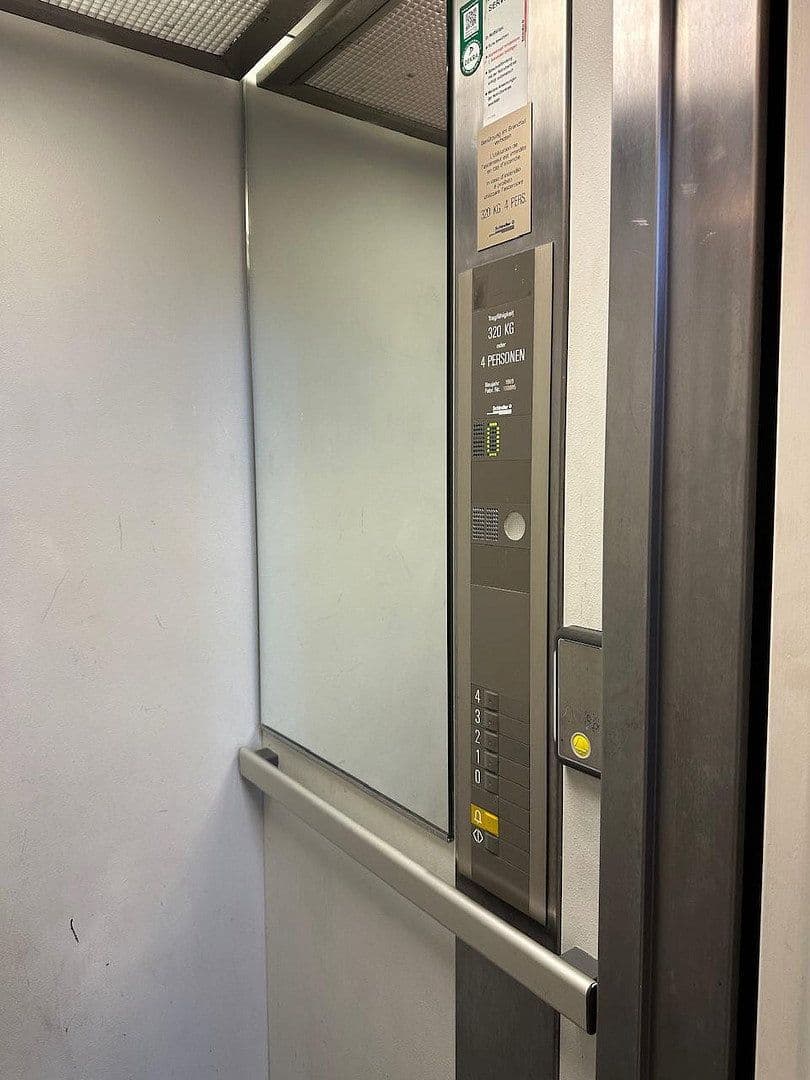 3 bedroom flat for sale, 69 m², Schöneberger Str. 9, Berlin, Berlin 3 bedroom flat for sale, 69 m², Schöneberger Str. 9, Berlin, Berlin