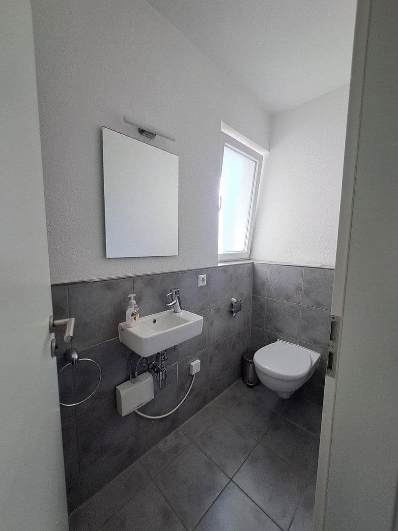 office to rent, 120 m², Friedrichstraße 30, Schwetzingen, Baden-Württemberg office to rent, 120 m², Friedrichstraße 30, Schwetzingen, Baden-Württemberg