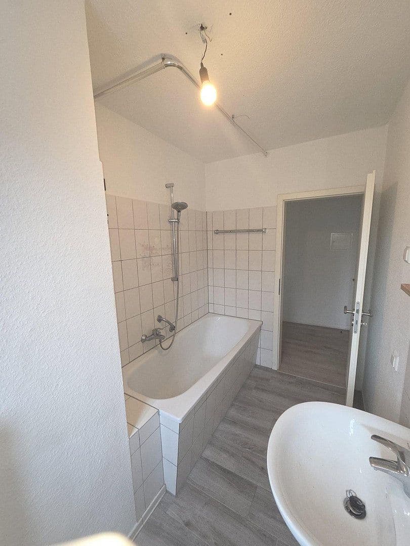 2 bedroom flat to rent, 58 m², Dinnendahlstrasse 40, Oberhausen, North Rhine-Westphalia 2 bedroom flat to rent, 58 m², Dinnendahlstrasse 40, Oberhausen, North Rhine-Westphalia