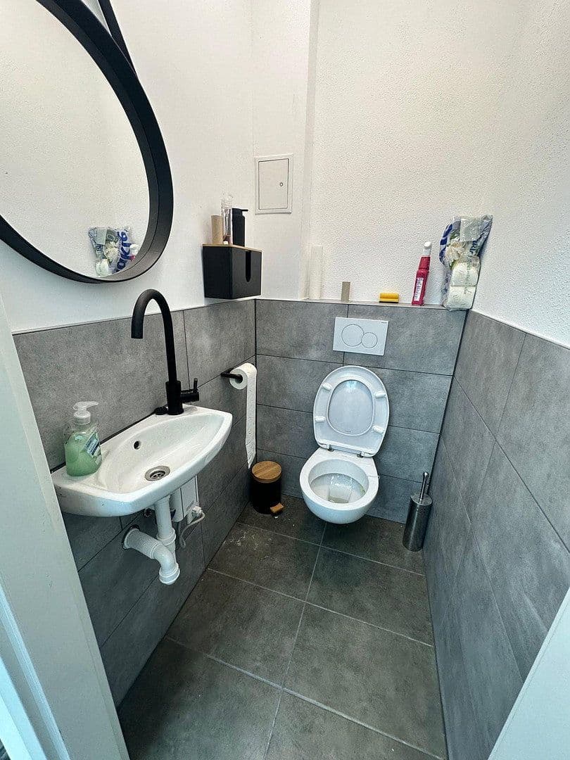 non-residential property to rent, 70 m², Griesheim, Hesse non-residential property to rent, 70 m², Griesheim, Hesse