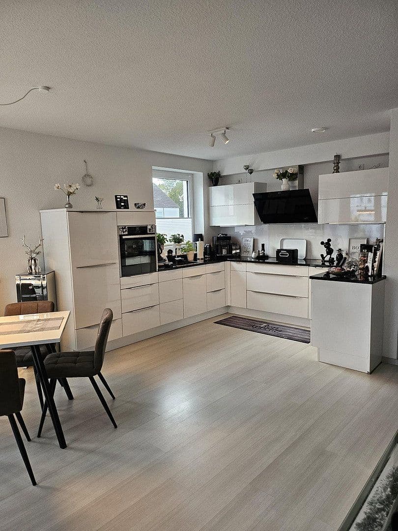 3 bedroom flat to rent, 83 m², Wilhelmshaven, Lower Saxony 3 bedroom flat to rent, 83 m², Wilhelmshaven, Lower Saxony