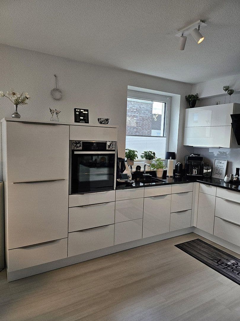 3 bedroom flat to rent, 83 m², Wilhelmshaven, Lower Saxony 3 bedroom flat to rent, 83 m², Wilhelmshaven, Lower Saxony