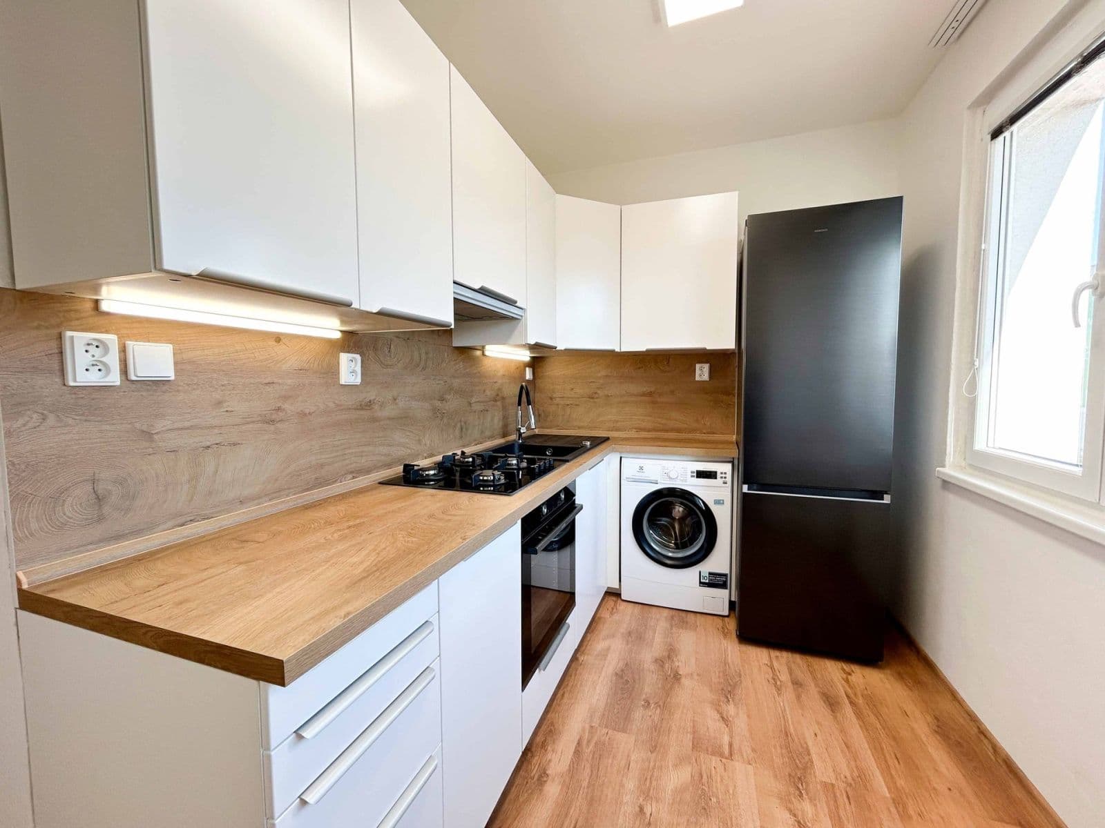 2 bedroom flat to rent, 54 m², Na Petřinách, Prague, Prague 2 bedroom flat to rent, 54 m², Na Petřinách, Prague, Prague