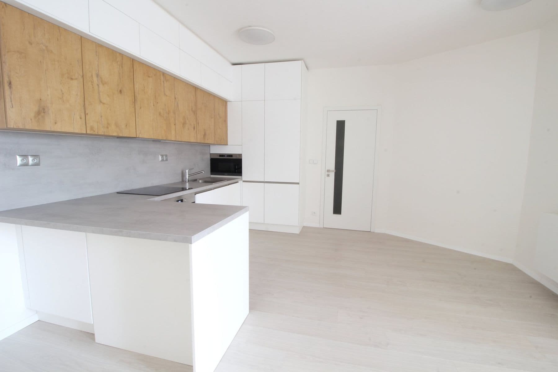1 bedroom with open-plan kitchen flat to rent, 54 m², Na Zámyšli, Prague, Prague 1 bedroom with open-plan kitchen flat to rent, 54 m², Na Zámyšli, Prague, Prague
