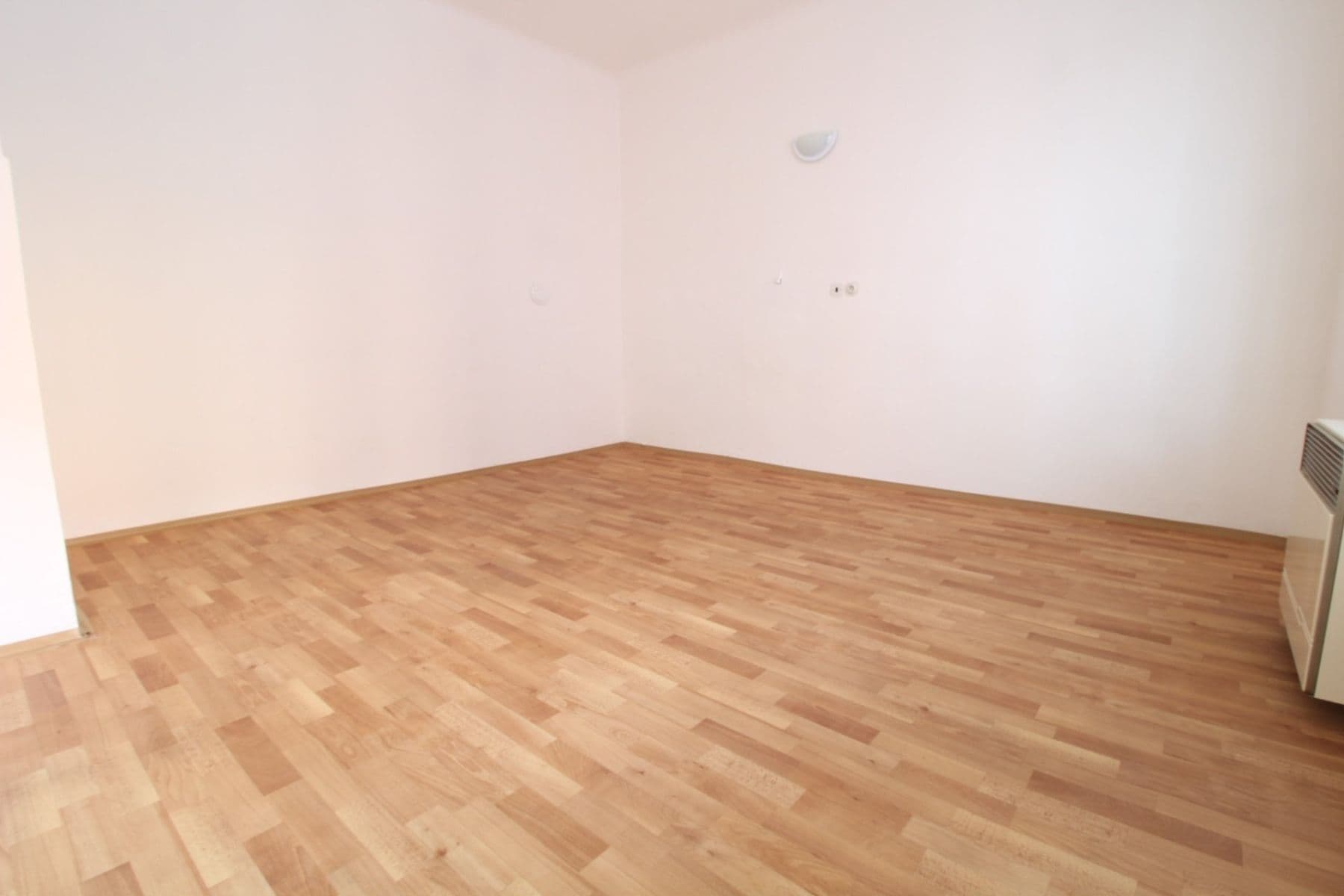 1 bedroom with open-plan kitchen flat to rent, 60 m², Argentinská, Prague, Prague 1 bedroom with open-plan kitchen flat to rent, 60 m², Argentinská, Prague, Prague