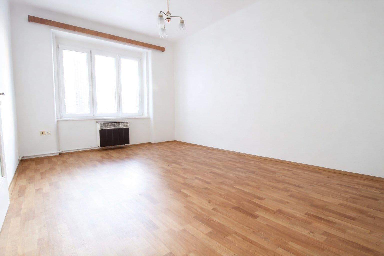 1 bedroom with open-plan kitchen flat to rent, 60 m², Argentinská, Prague, Prague 1 bedroom with open-plan kitchen flat to rent, 60 m², Argentinská, Prague, Prague
