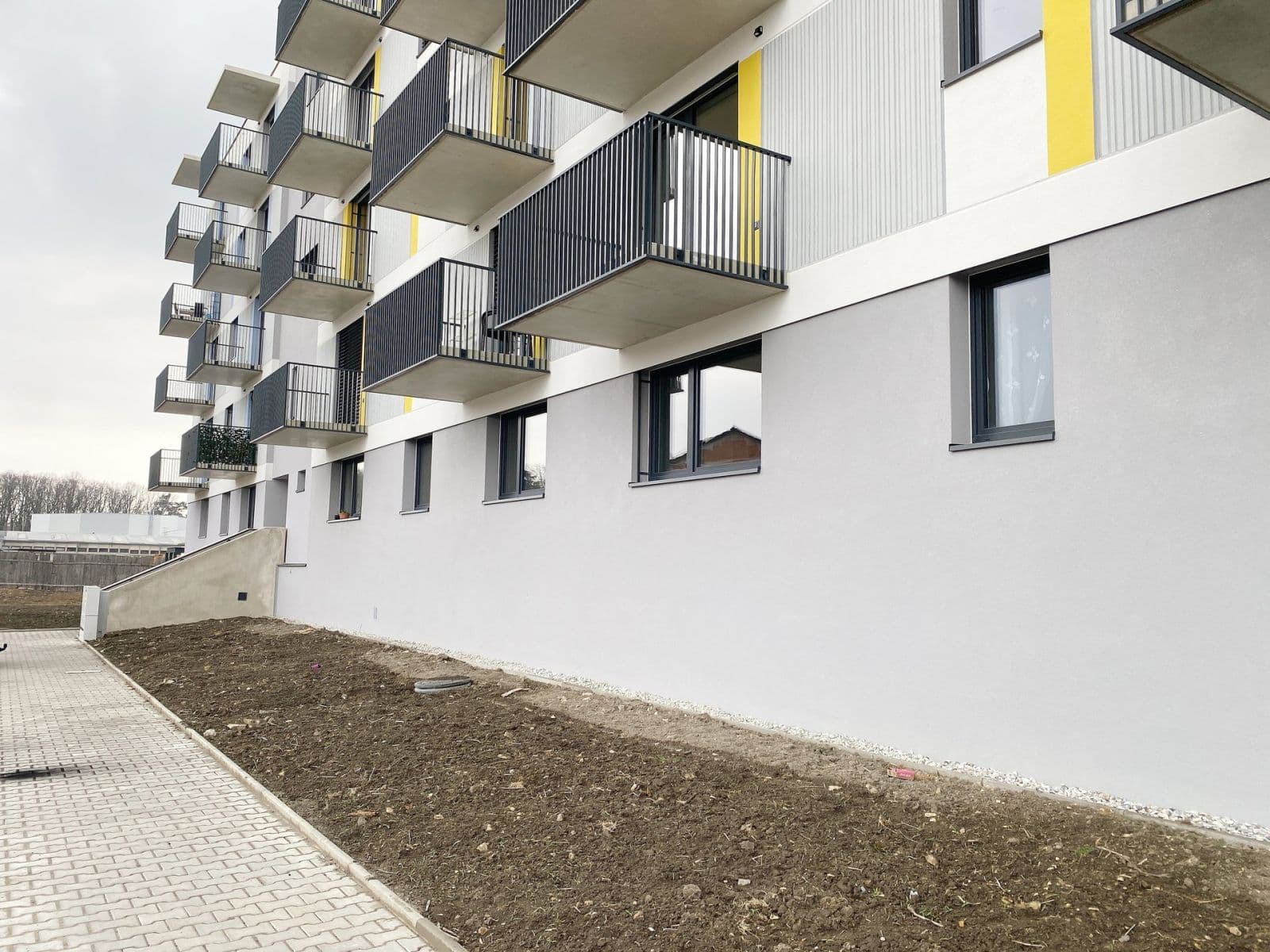 1 bedroom with open-plan kitchen flat to rent, 50 m², Štěpána Rautenstraucha, Kladno, Středočeský Region 1 bedroom with open-plan kitchen flat to rent, 50 m², Štěpána Rautenstraucha, Kladno, Středočeský Region