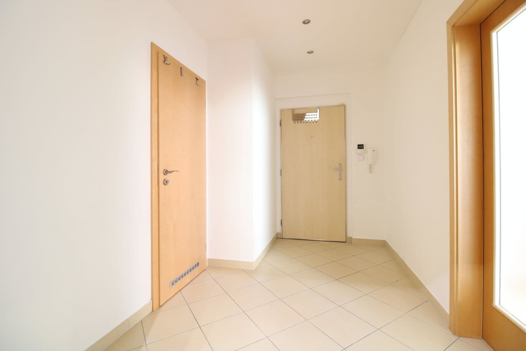 Studio flat to rent, 41 m², Nad Akcízem, Prague, Prague Studio flat to rent, 41 m², Nad Akcízem, Prague, Prague