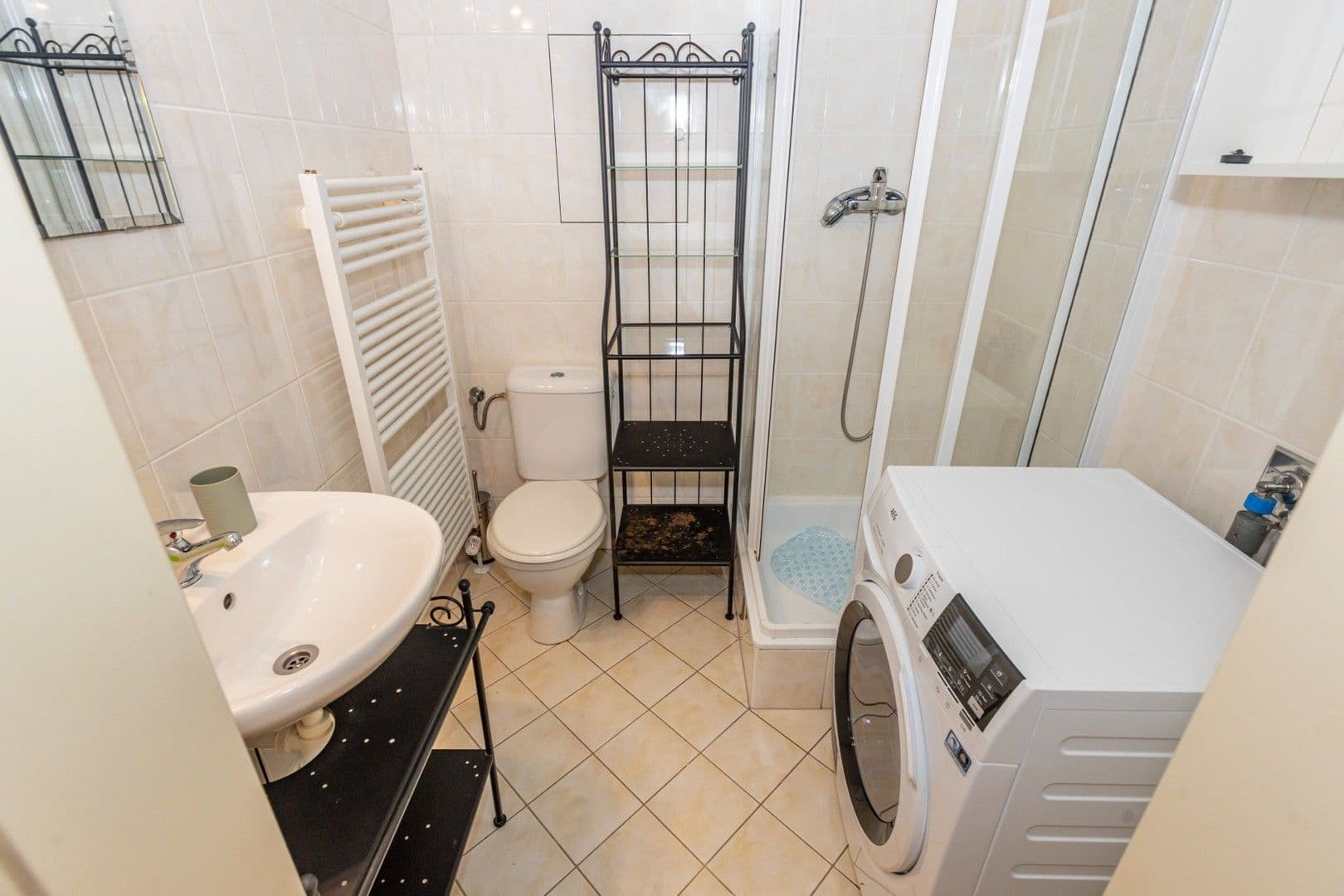 Studio flat to rent, 35 m², Najdrova, Roztoky, Středočeský Region Studio flat to rent, 35 m², Najdrova, Roztoky, Středočeský Region