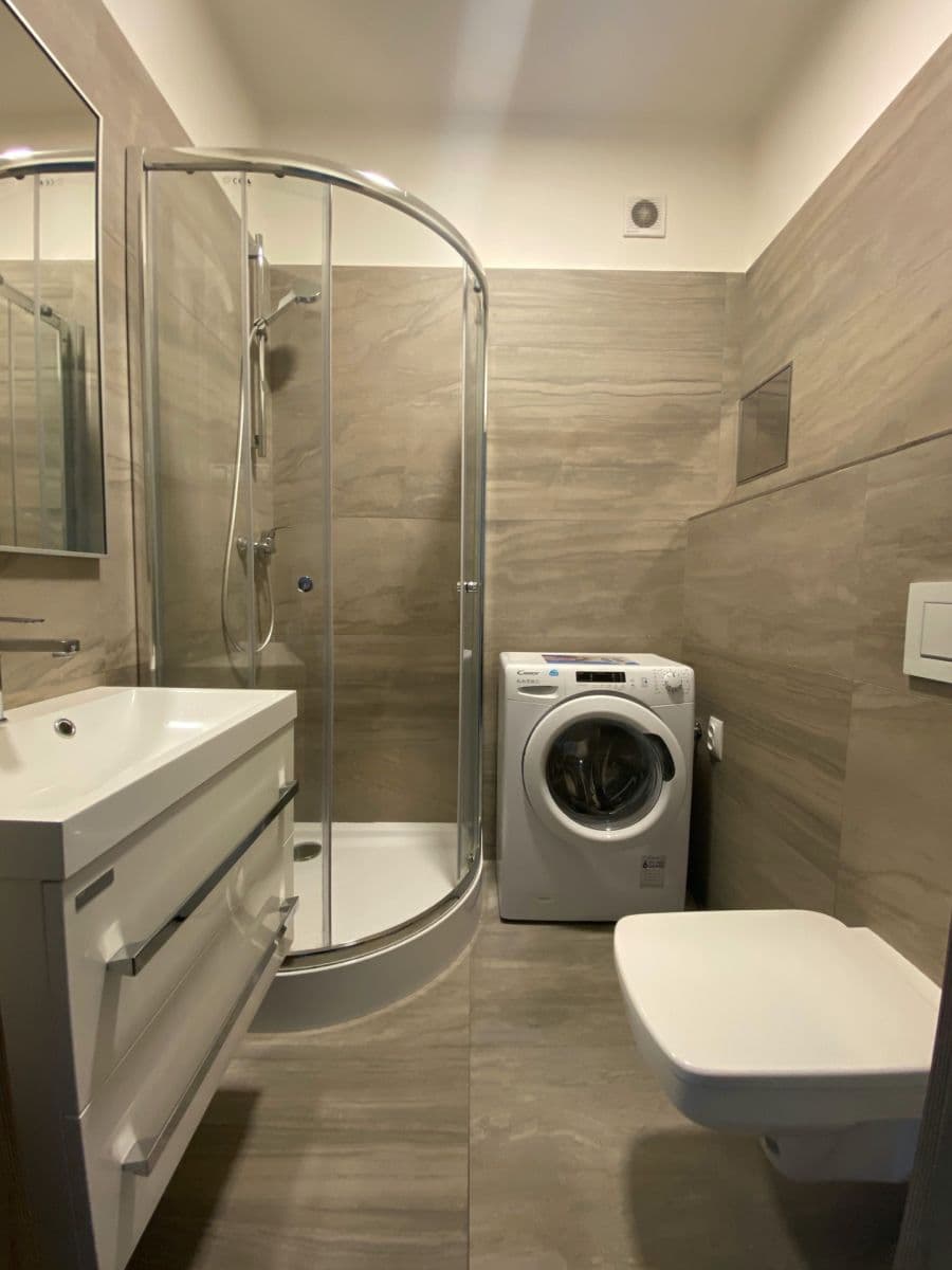 Studio flat to rent, 22 m², Bozděchova, Prague, Prague Studio flat to rent, 22 m², Bozděchova, Prague, Prague