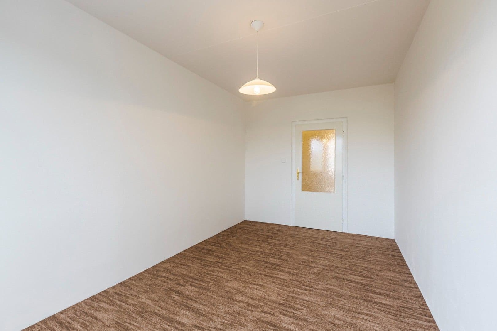 3 bedroom flat to rent, 75 m², Dědinova, Prague, Prague 3 bedroom flat to rent, 75 m², Dědinova, Prague, Prague