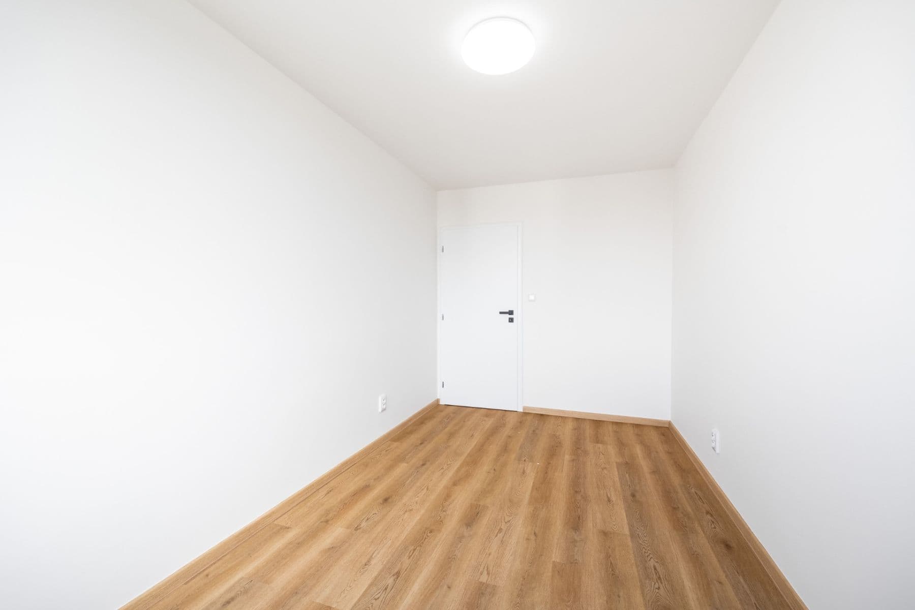 2 bedroom with open-plan kitchen flat for sale, 76 m², Janovská, Prague, Prague 2 bedroom with open-plan kitchen flat for sale, 76 m², Janovská, Prague, Prague