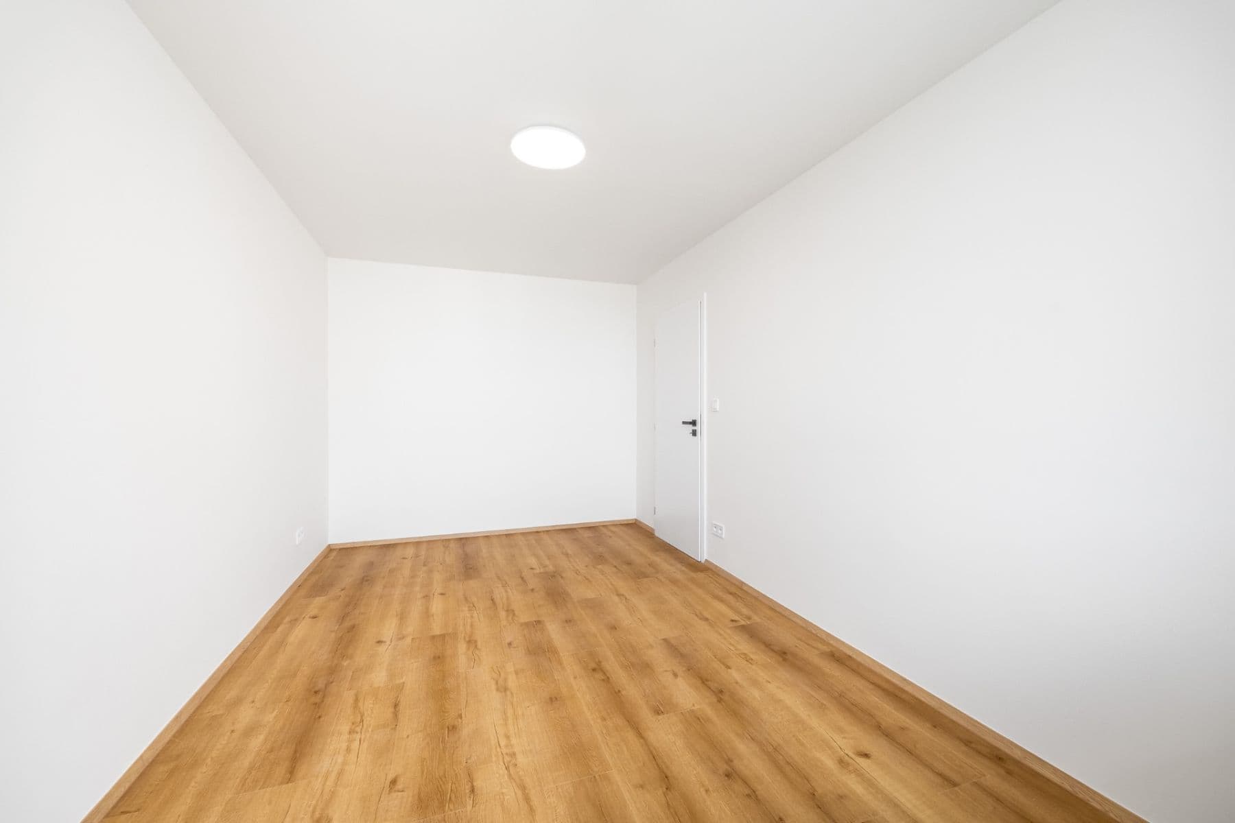 2 bedroom with open-plan kitchen flat for sale, 76 m², Janovská, Prague, Prague 2 bedroom with open-plan kitchen flat for sale, 76 m², Janovská, Prague, Prague
