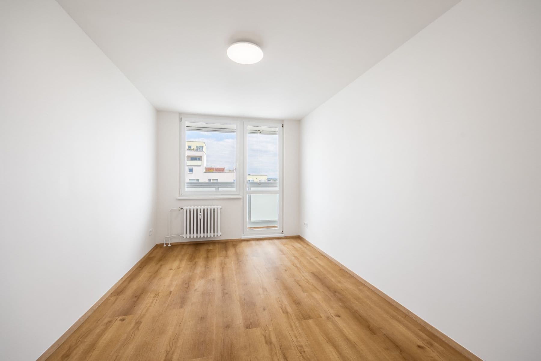 2 bedroom with open-plan kitchen flat for sale, 76 m², Janovská, Prague, Prague 2 bedroom with open-plan kitchen flat for sale, 76 m², Janovská, Prague, Prague