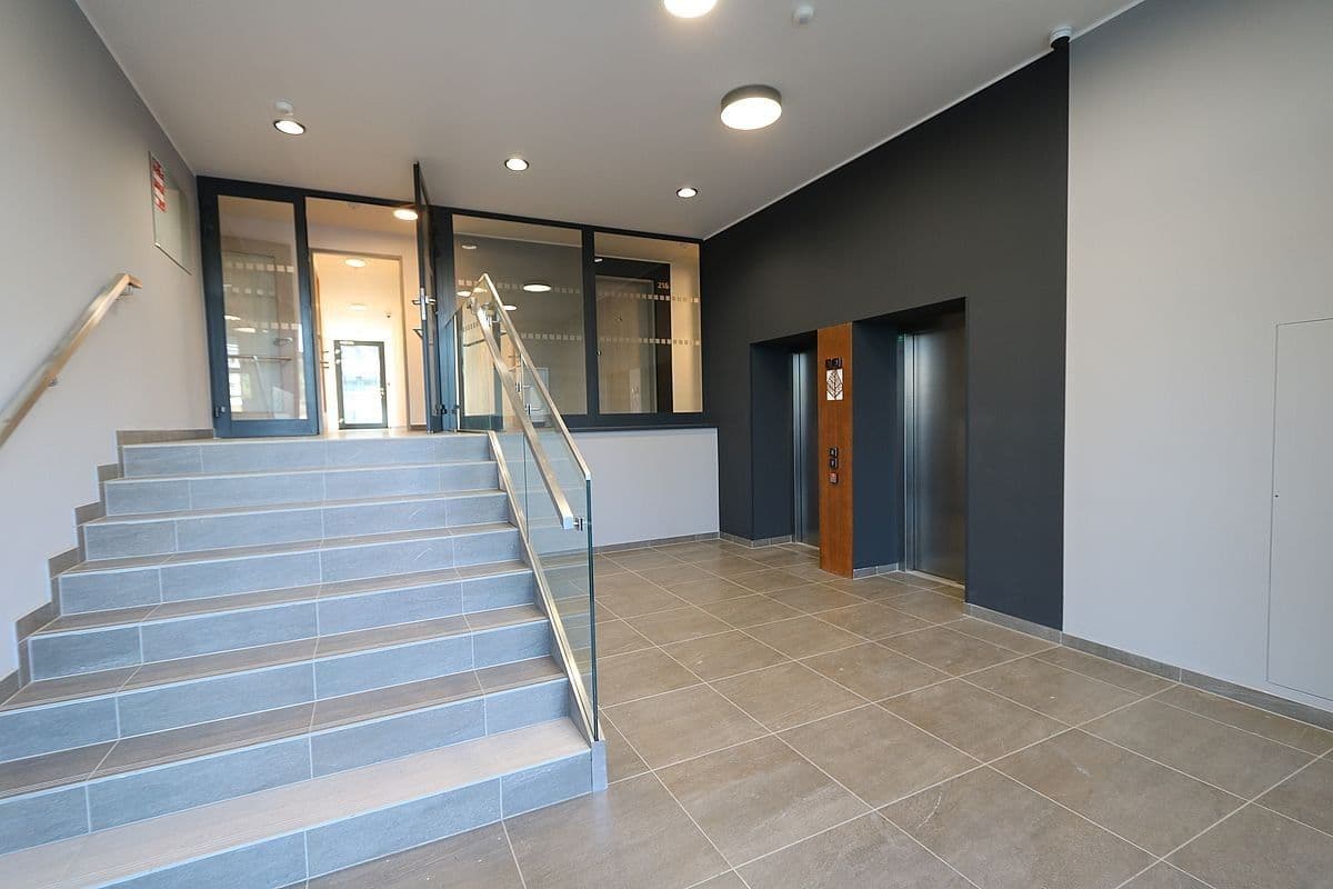 Studio flat to rent, 43 m², Šrámkové, Prague, Prague Studio flat to rent, 43 m², Šrámkové, Prague, Prague