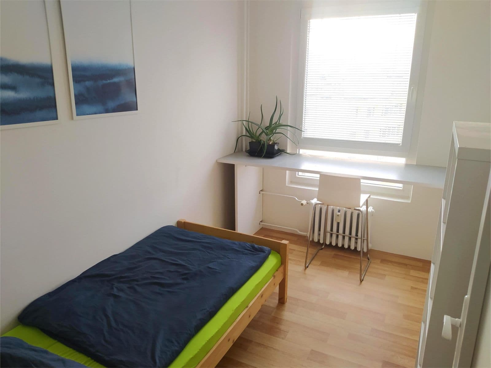 2 bedroom with open-plan kitchen flat to rent, 65 m², Nad Lesním divadlem, Prague, Prague 2 bedroom with open-plan kitchen flat to rent, 65 m², Nad Lesním divadlem, Prague, Prague