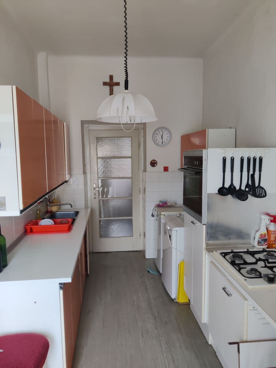 3 bedroom flat to rent, 112 m², Stojanova, Brno, Jihomoravský Region 3 bedroom flat to rent, 112 m², Stojanova, Brno, Jihomoravský Region