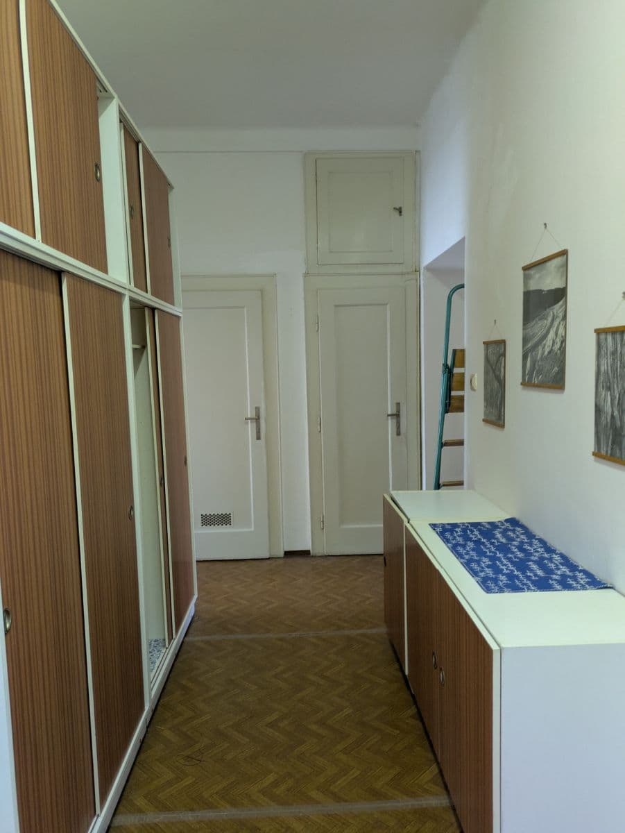 3 bedroom flat to rent, 112 m², Stojanova, Brno, Jihomoravský Region 3 bedroom flat to rent, 112 m², Stojanova, Brno, Jihomoravský Region