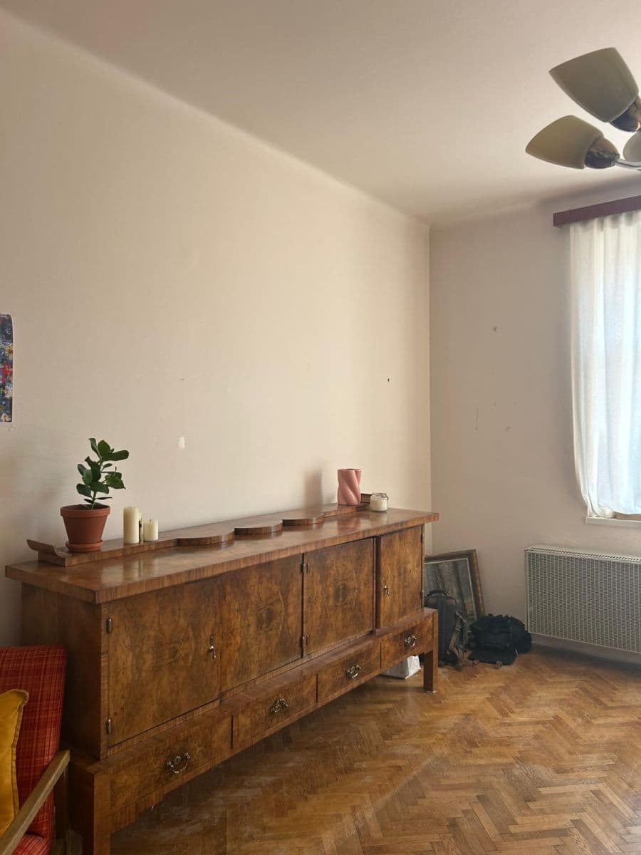 3 bedroom flat to rent, 112 m², Stojanova, Brno, Jihomoravský Region 3 bedroom flat to rent, 112 m², Stojanova, Brno, Jihomoravský Region