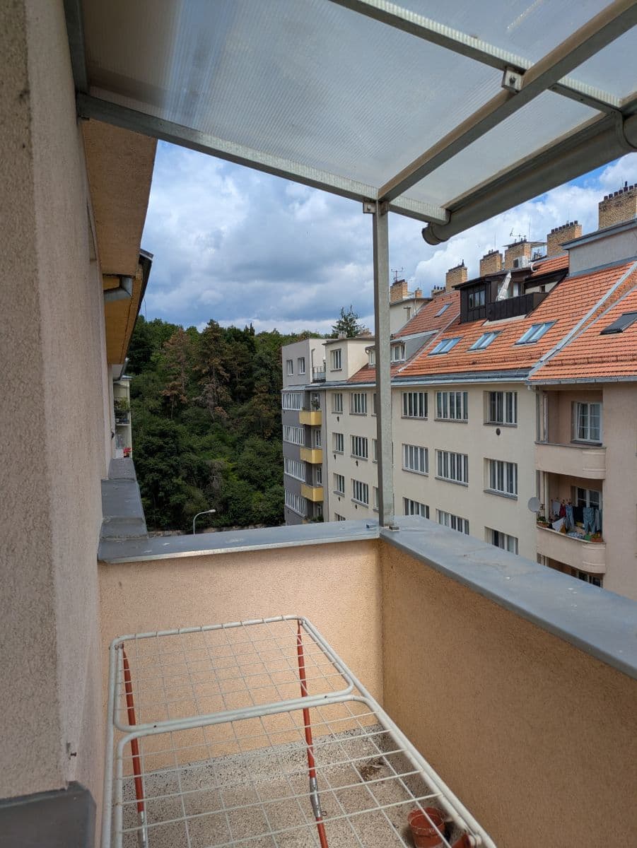 3 bedroom flat to rent, 112 m², Stojanova, Brno, Jihomoravský Region 3 bedroom flat to rent, 112 m², Stojanova, Brno, Jihomoravský Region