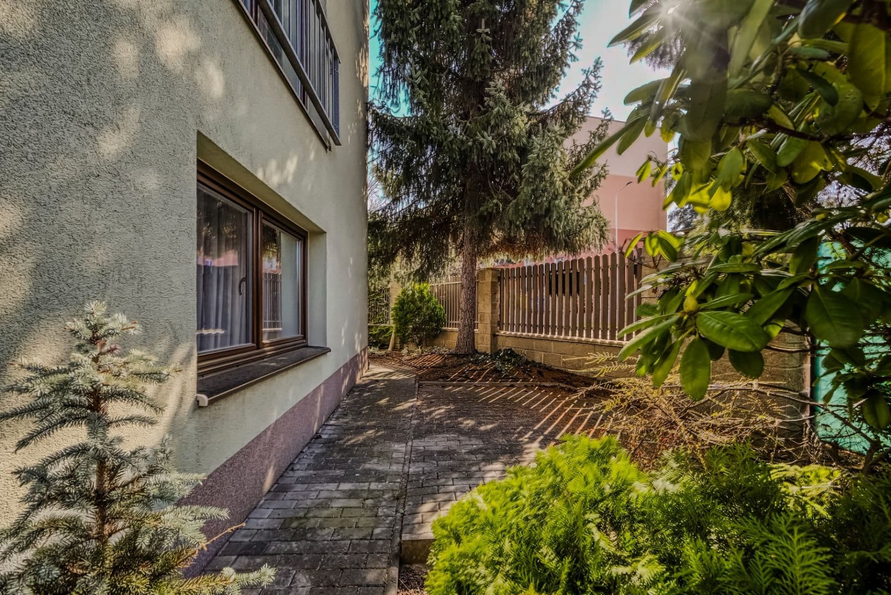 5 bedroom flat to rent, 190 m², U Dvojdomů, Prague, Prague 5 bedroom flat to rent, 190 m², U Dvojdomů, Prague, Prague