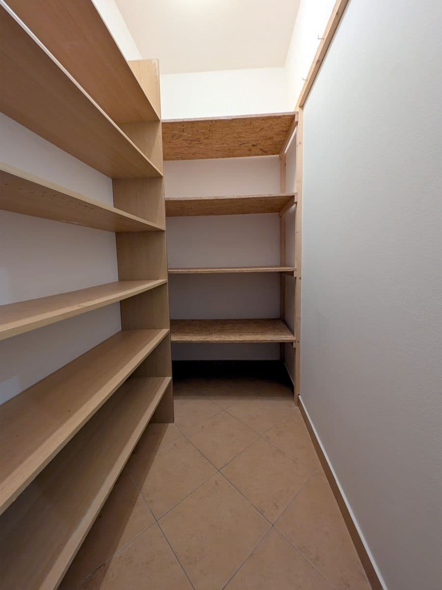 1 bedroom with open-plan kitchen flat to rent, 55 m², Míšovická, Prague, Prague 1 bedroom with open-plan kitchen flat to rent, 55 m², Míšovická, Prague, Prague