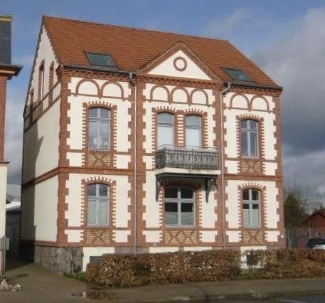 house for sale, 197 m², Rostocker Straße 30, Neubrandenburg, Mecklenburg-Vorpommern house for sale, 197 m², Rostocker Straße 30, Neubrandenburg, Mecklenburg-Vorpommern