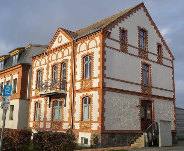 house for sale, 197 m², Rostocker Straße 30, Neubrandenburg, Mecklenburg-Vorpommern house for sale, 197 m², Rostocker Straße 30, Neubrandenburg, Mecklenburg-Vorpommern