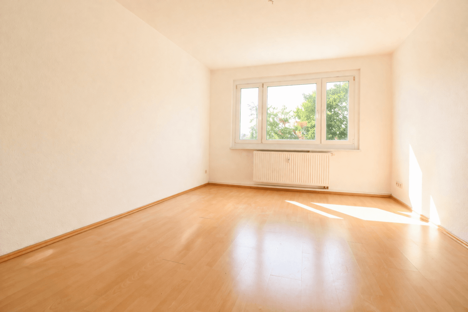 4 bedroom flat for sale, 84 m², Naunhof, Saxony 4 bedroom flat for sale, 84 m², Naunhof, Saxony