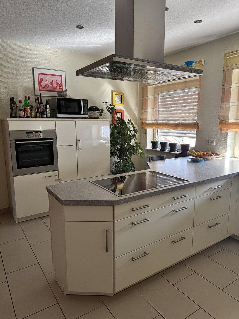 house for sale, 458 m², Ritter-Stephan-von-Mörlheim-Straße 2, Eußerthal, Rhineland-Palatinate house for sale, 458 m², Ritter-Stephan-von-Mörlheim-Straße 2, Eußerthal, Rhineland-Palatinate