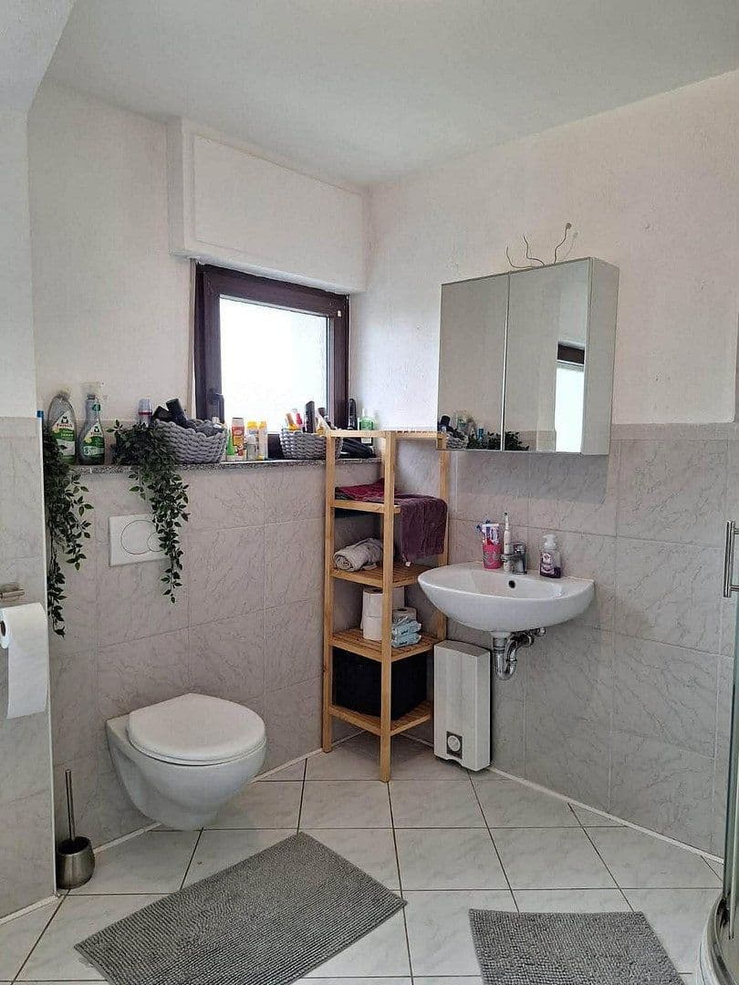 4 bedroom flat to rent, 98 m², Sprockhövel, North Rhine-Westphalia 4 bedroom flat to rent, 98 m², Sprockhövel, North Rhine-Westphalia