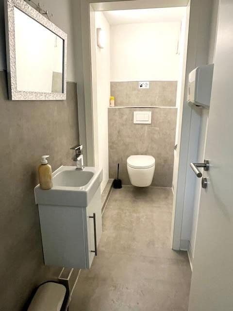 office to rent, 261 m², Waldeckerstraße 4, Mörfelden-Walldorf, Hesse office to rent, 261 m², Waldeckerstraße 4, Mörfelden-Walldorf, Hesse