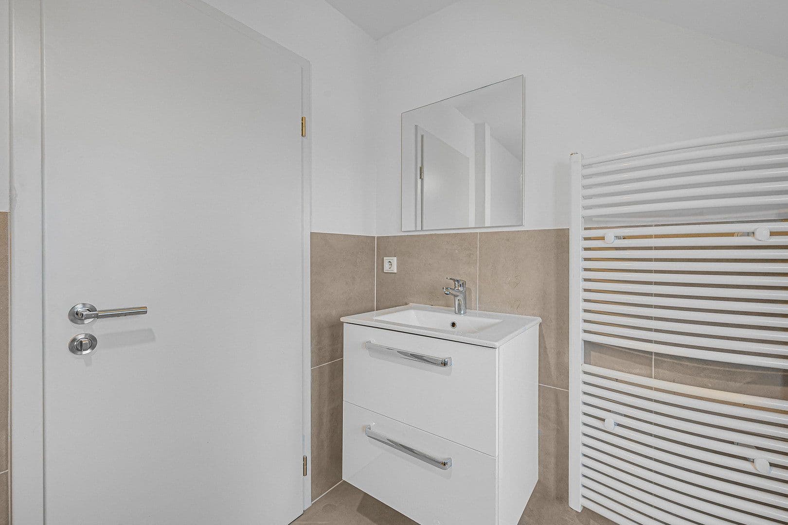 4 bedroom flat to rent, 81 m², Seitenstraße 2, Gelsenkirchen, North Rhine-Westphalia 4 bedroom flat to rent, 81 m², Seitenstraße 2, Gelsenkirchen, North Rhine-Westphalia