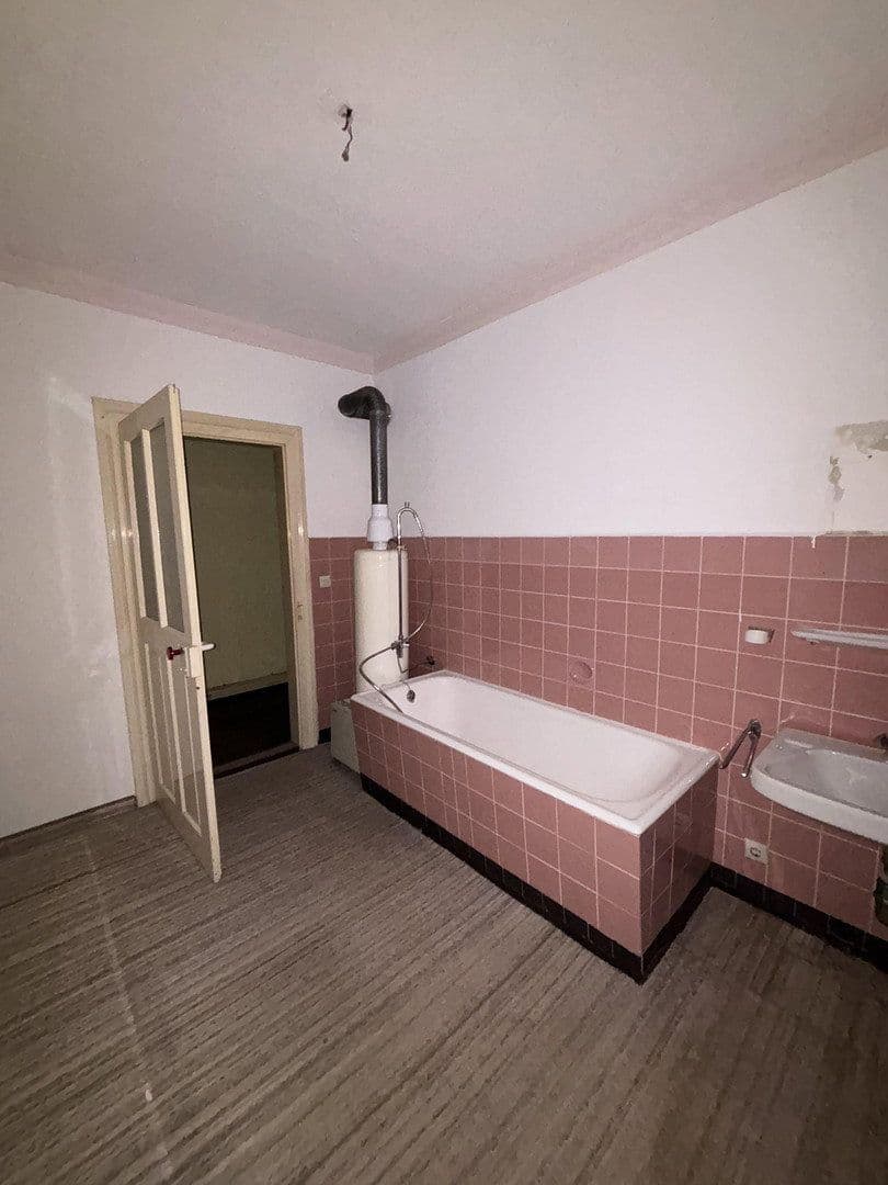 2 bedroom with open-plan kitchen flat to rent, 74 m², Bergstrasse 10, Lörrach, Baden-Württemberg 2 bedroom with open-plan kitchen flat to rent, 74 m², Bergstrasse 10, Lörrach, Baden-Württemberg