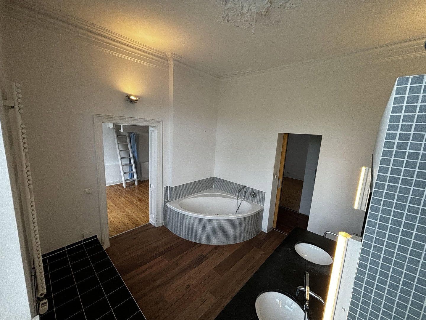 3 bedroom with open-plan kitchen flat to rent, 140 m², Bismarckstr. 94, Aachen, North Rhine-Westphalia 3 bedroom with open-plan kitchen flat to rent, 140 m², Bismarckstr. 94, Aachen, North Rhine-Westphalia