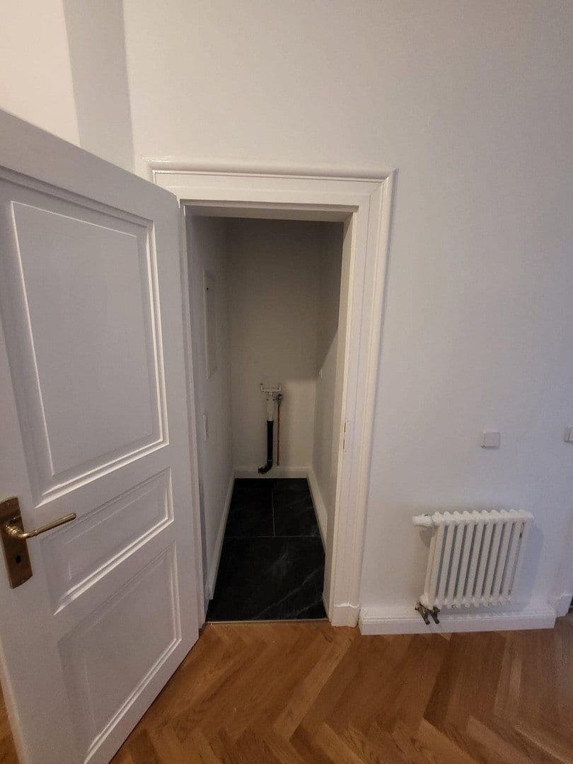 3 bedroom flat to rent, 98 m², Leipzig, Saxony 3 bedroom flat to rent, 98 m², Leipzig, Saxony